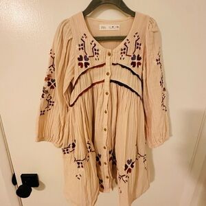 Zara Beige dress size6